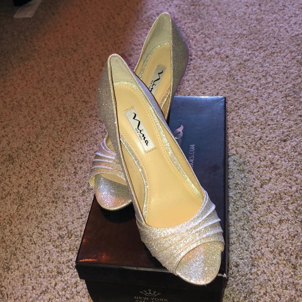 NIB sparkly shoes great for that special occasion
